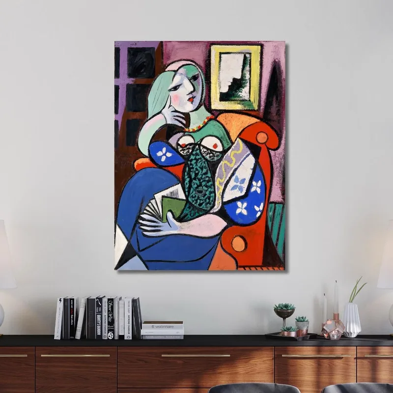 Mujer Con Libro Pablo Picasso