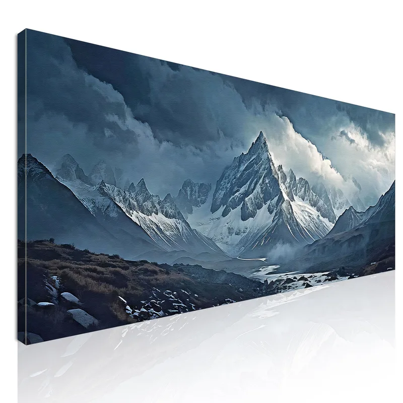 Leinwanddruck Berge Schneebedeckte Berge, Die Den Nebel Durchdringen, Mit Schroffen Gipfeln Grauen Himmel drucken auf leinwand